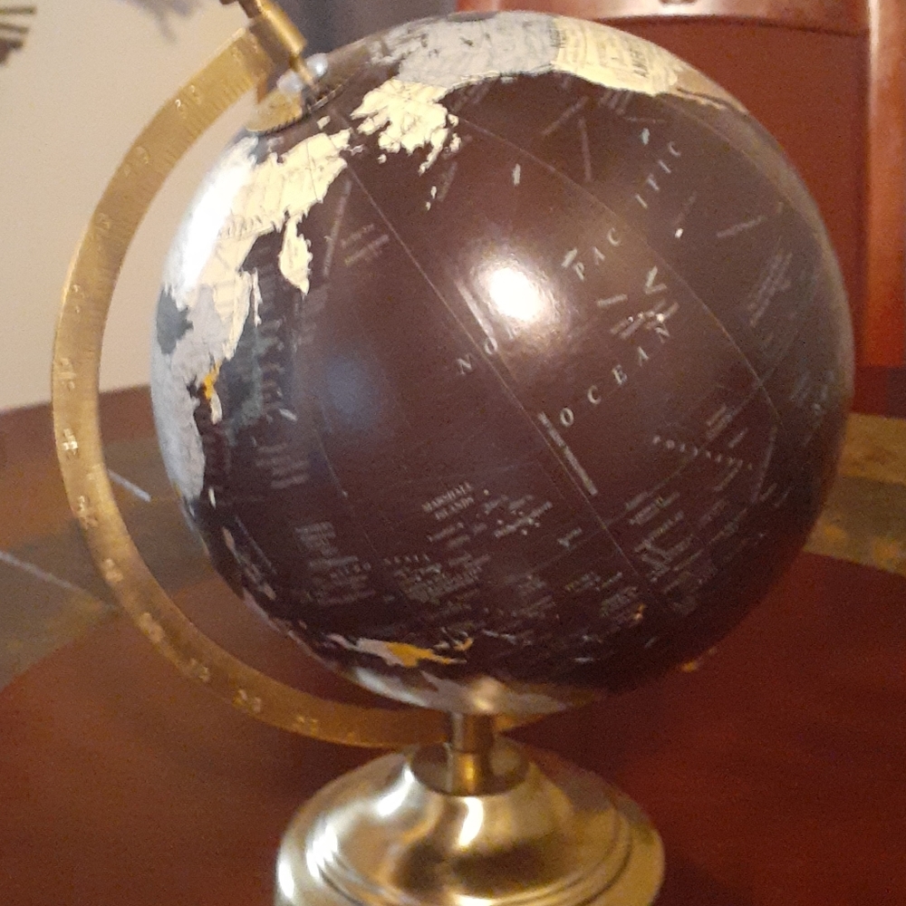 World globe - Picture 2 of 2